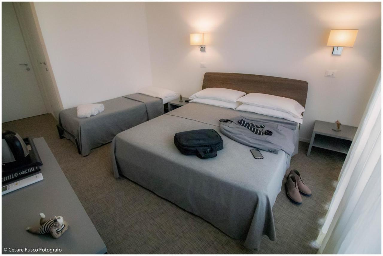 מילאנו מריטימה Hotel Caraibi מראה חיצוני תמונה